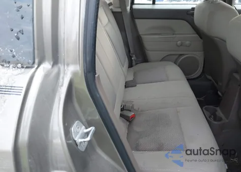 2007 Jeep Compass Sport from USA, damaged, VIN 1J8FF47W27D185674